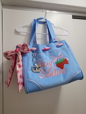 Juicy Couture Daydreamer With Custom Reversible Bow